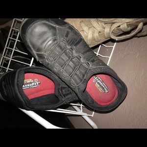 Black Non-slip Skechers Size 9.6